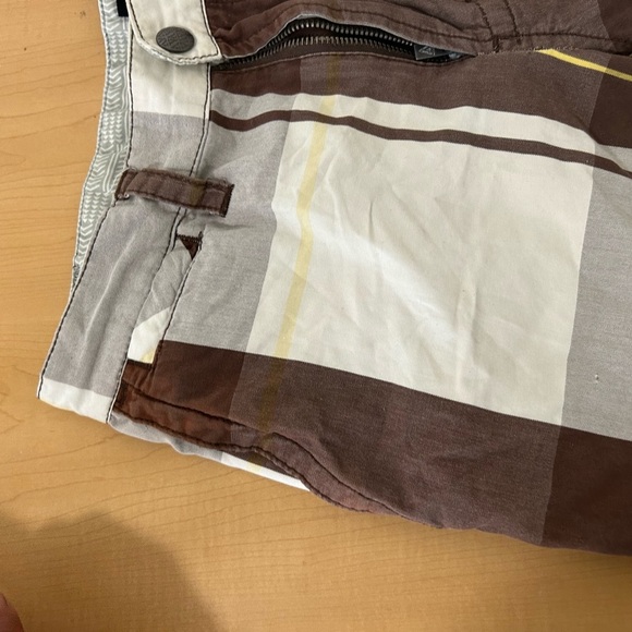 Vurt White & Brown Plaid Shorts - Picture 10 of 11
